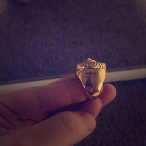 Versace gold men’s pinky ring